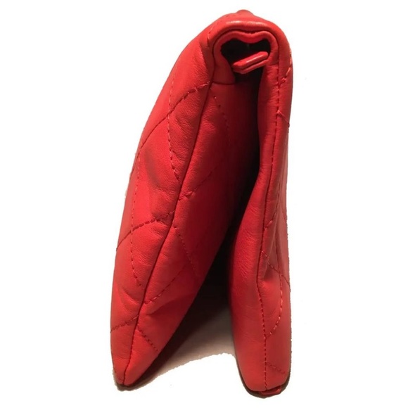 Chanel Red Quilted Leather CC Fold Over Clutch - Picture 3 of 10